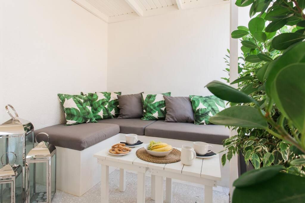 Luxurious Apartment Kolonaki Атина Екстериор снимка