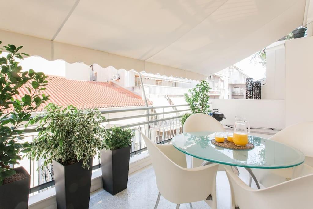 Luxurious Apartment Kolonaki Атина Екстериор снимка